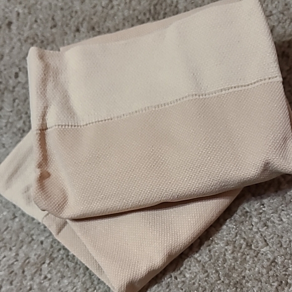(2)New-TRUFORM Beige Compression Stockings-L/XL Bundle - Picture 4 of 5